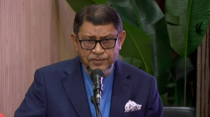 অন্তঃসত্ত্বা মায়েদের সিজারে নিরুৎসাহিত করতে চিকিৎসকদের প্রতি আহ্বান স্বাস্থ্যমন্ত্রীর